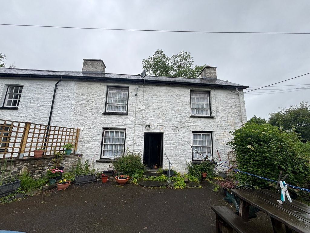Property photo 1 of 6