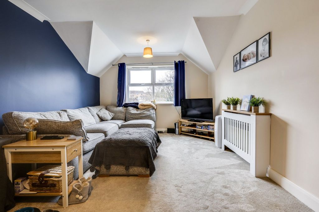 Property photo 2 of 14 Picture No. 14