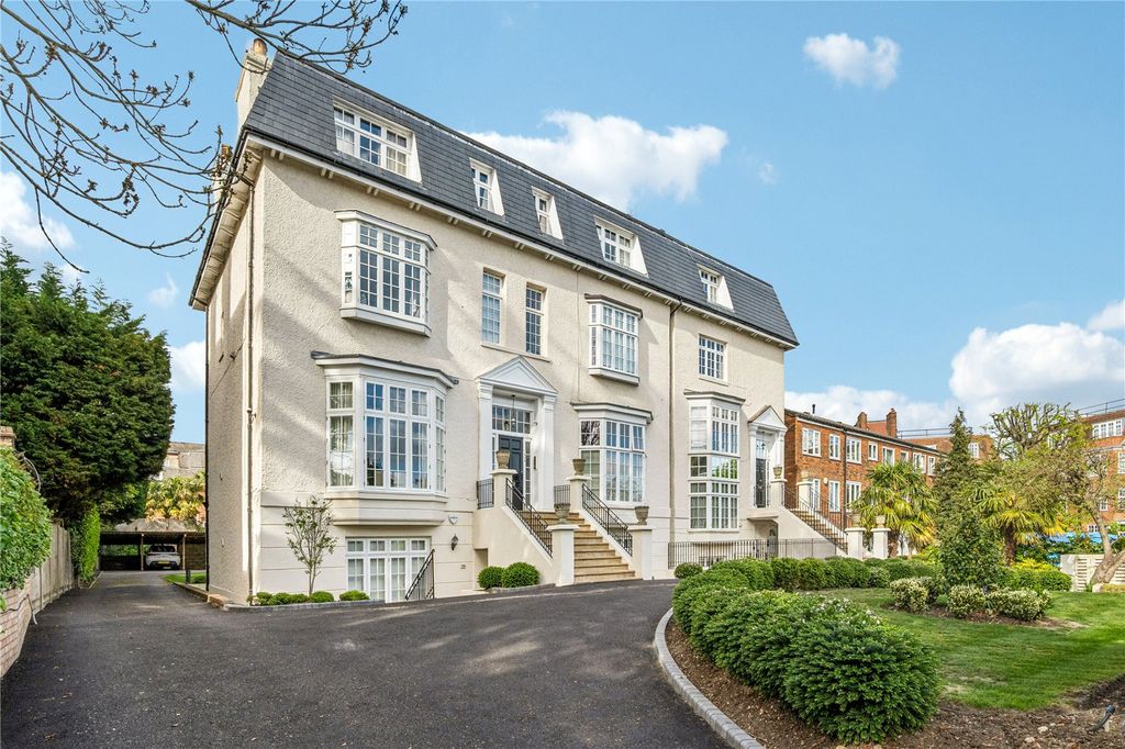 Property photo 1 of 16 Front