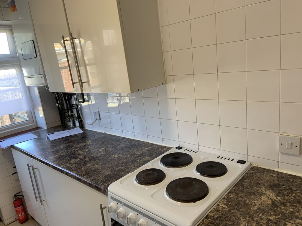 Property photo 3 of 13 Gallery