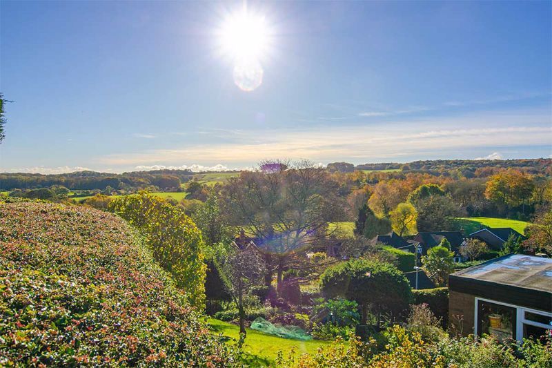 Property photo 2 of 51 Photo 16