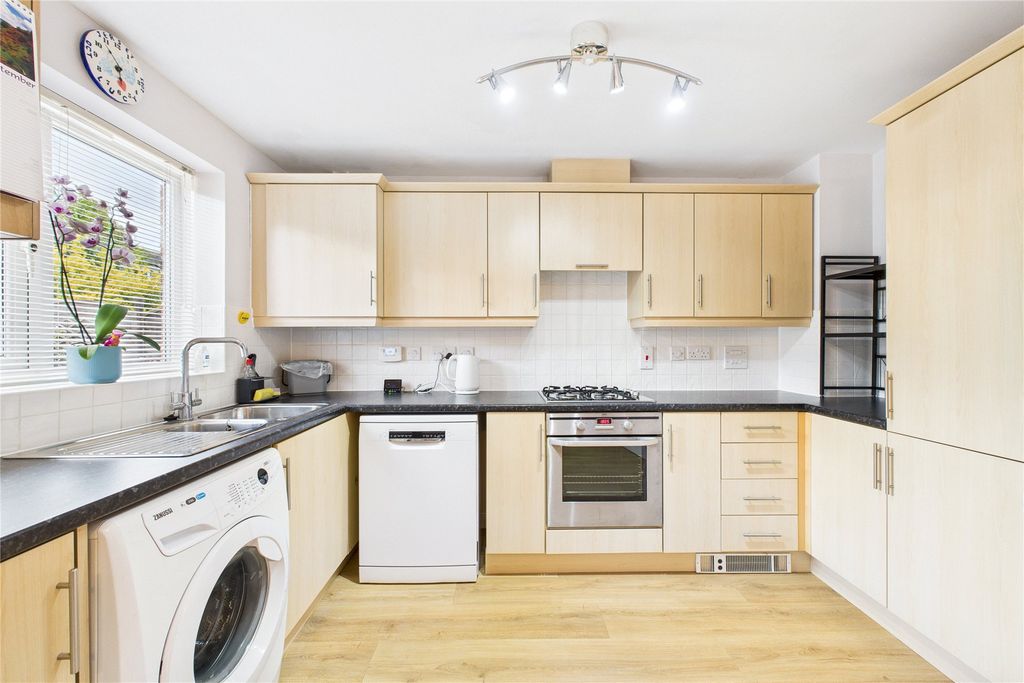 Property photo 3 of 12 Picture No. 05