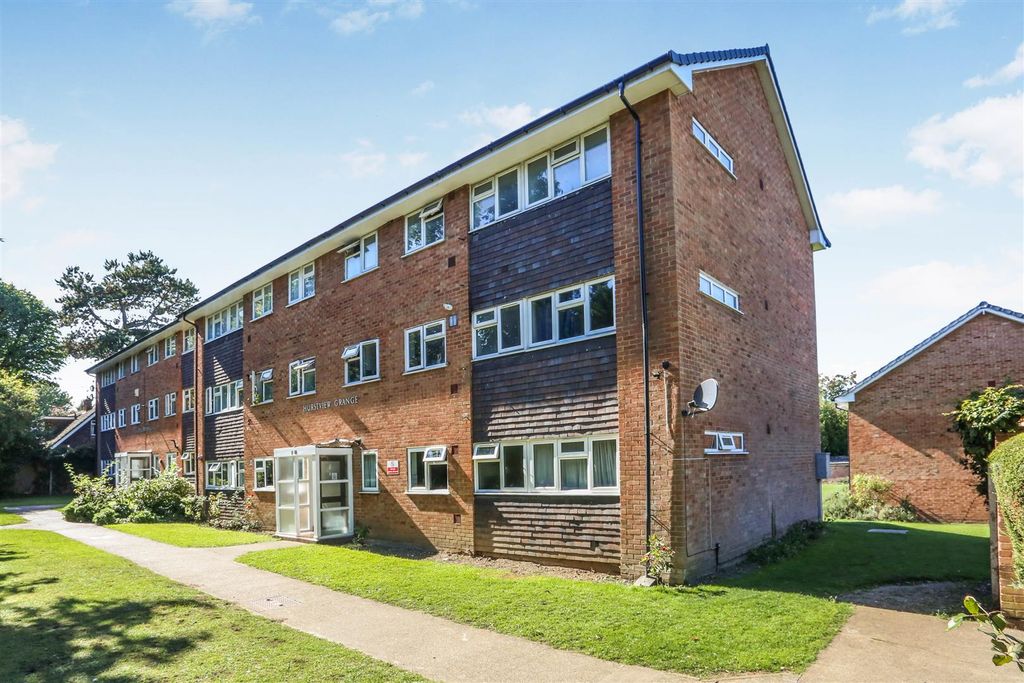 Property photo 1 of 12 1543664549 - 9.Jpg