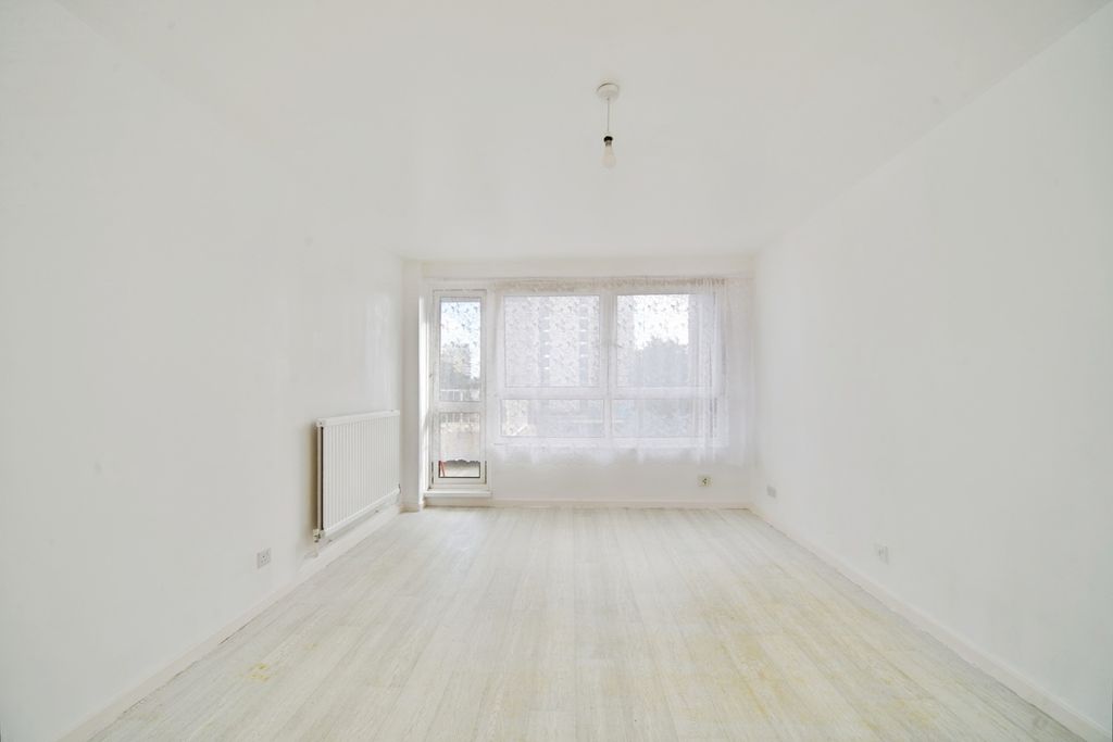 Property photo 2 of 17 Photo