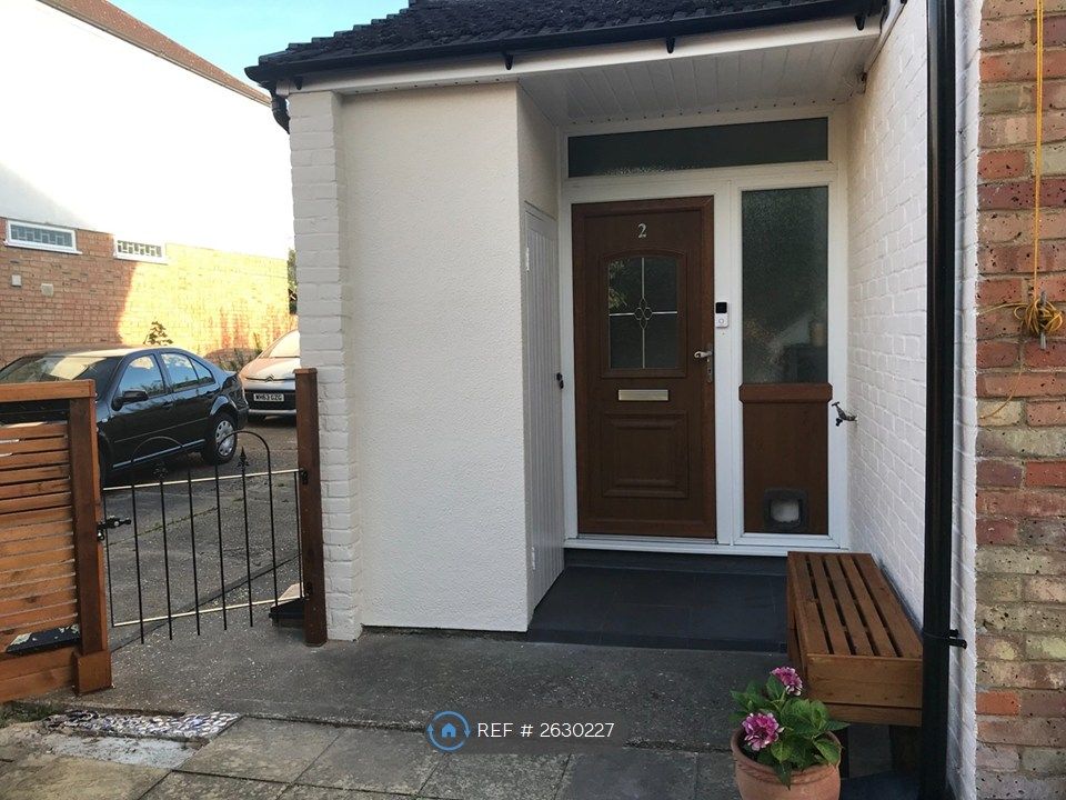 Property photo 2 of 20 Main Private Entrance
