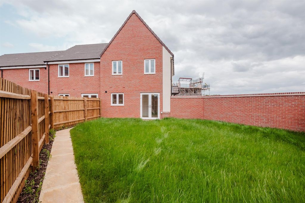 Property photo 2 of 20 P1955387.Jpg