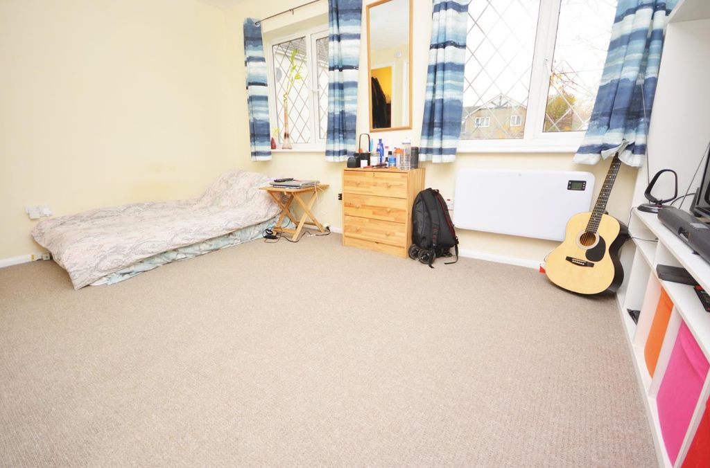 Property photo 2 of 5 Picture No. 04