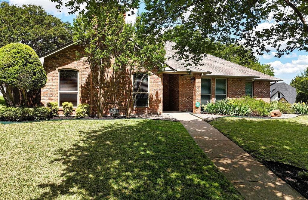 Property photo 1 of 31