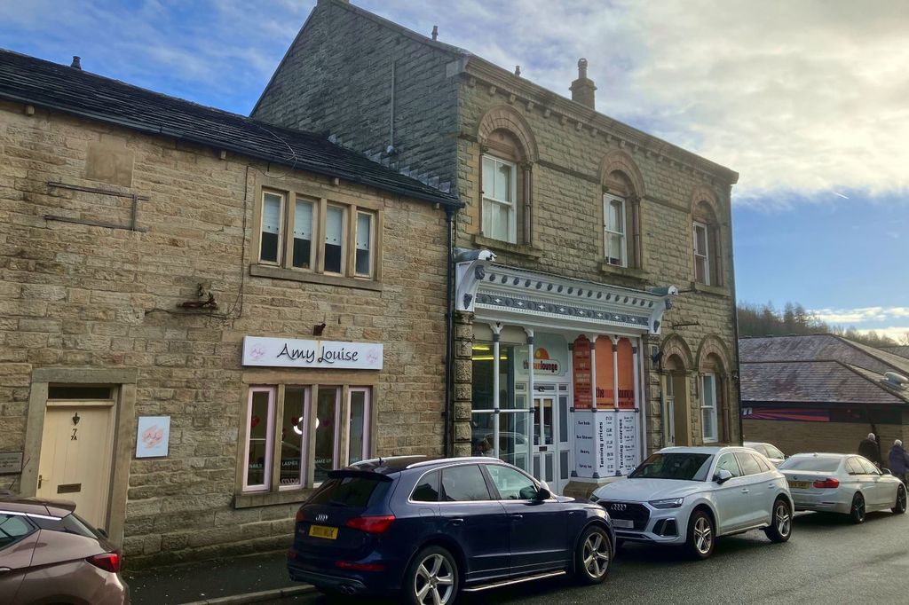 Property photo 2 of 7