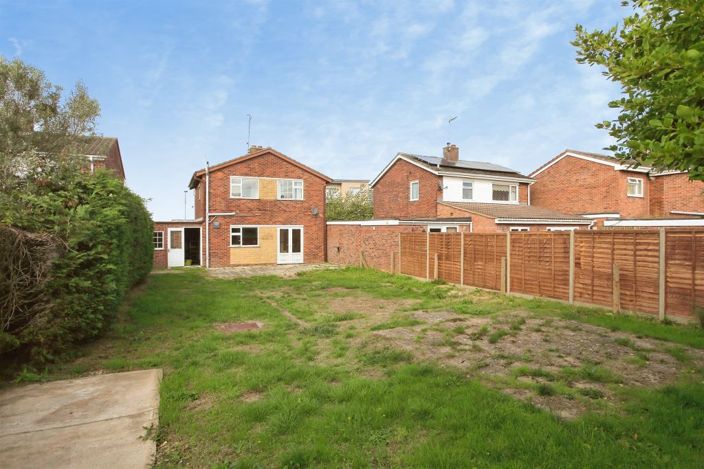Property photo 2 of 14