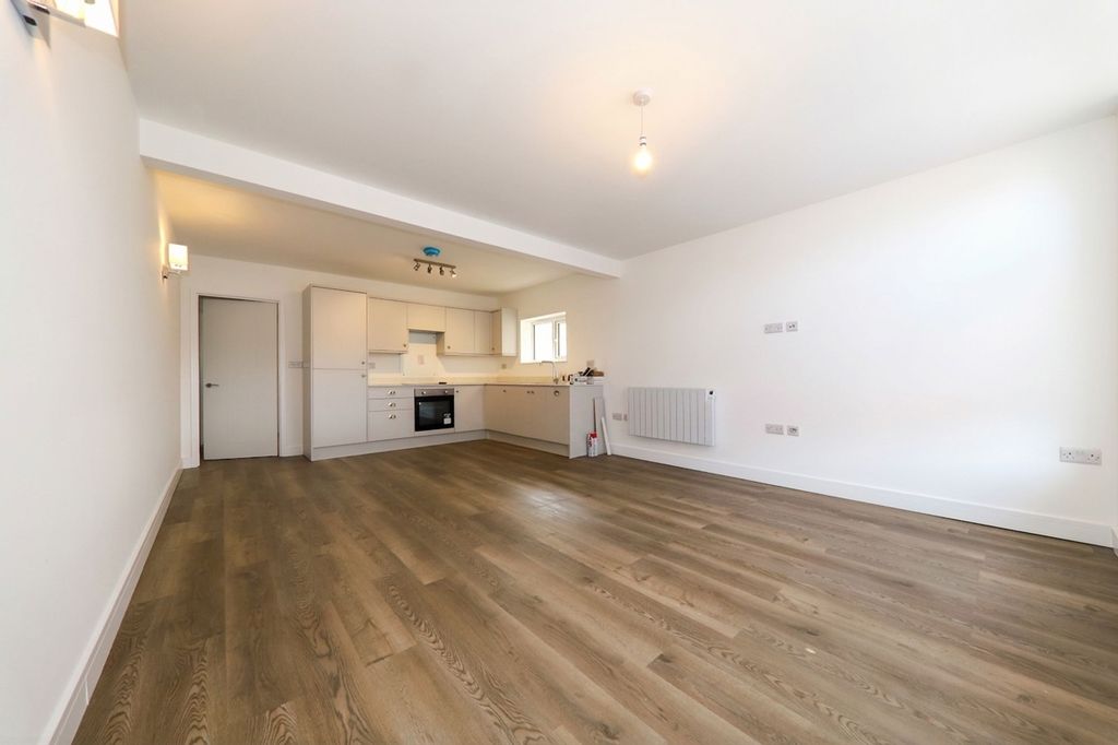 Property photo 2 of 8 Kitchen/Reception Room (E)