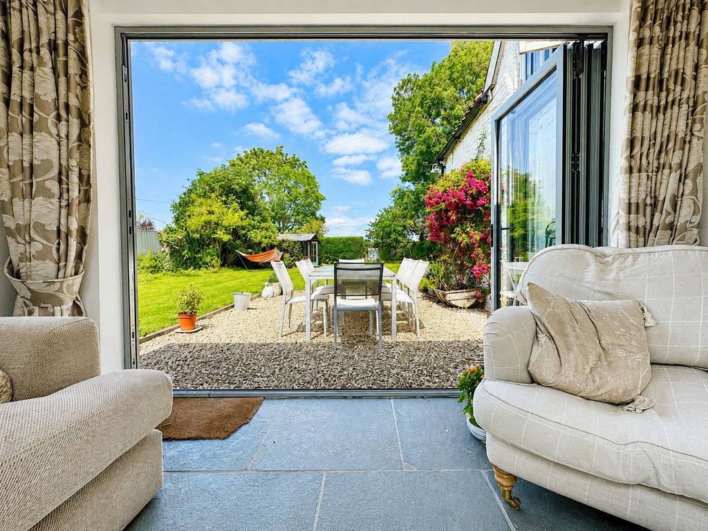 Property photo 3 of 27 Patio
