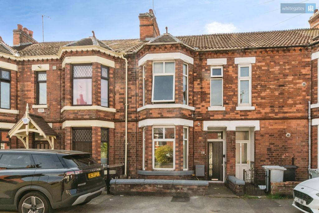 Property photo 1 of 16 Pbox-Img.Jpg