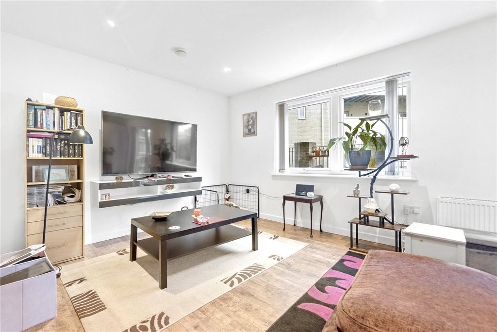 Property photo 1 of 12 Picture No. 09