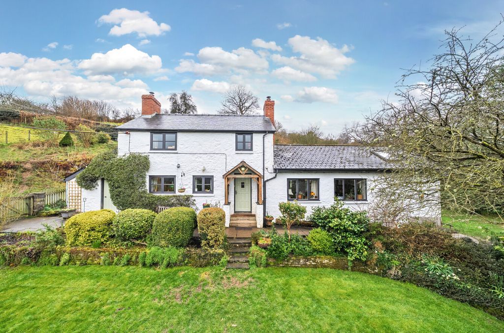 Property photo 1 of 60 1425785-20-69B324...