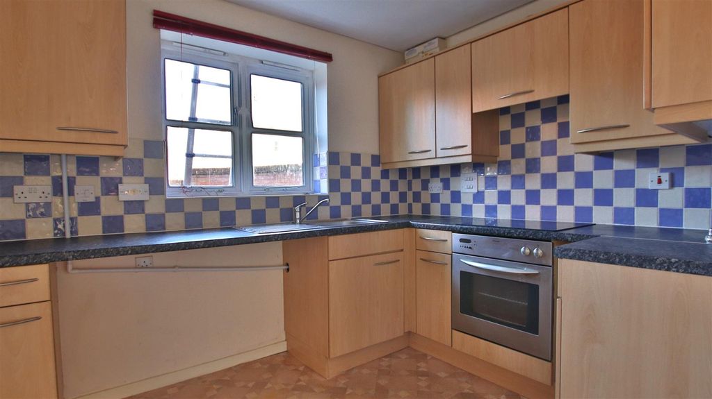 Property photo 3 of 10 Img_9579.Jpg