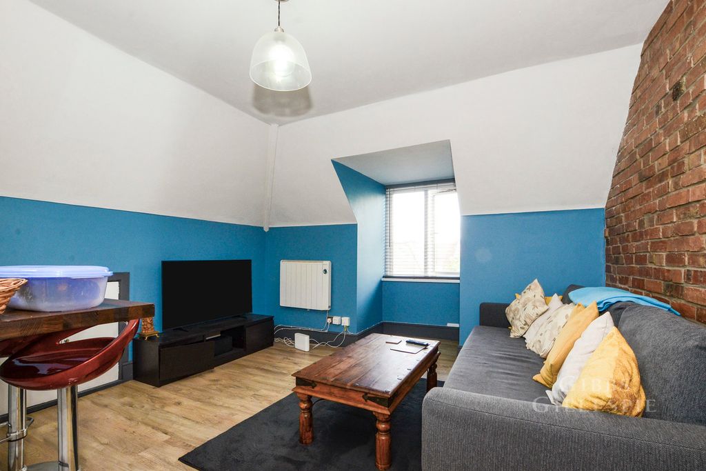 Property photo 1 of 14 Pbox-Img.Jpg