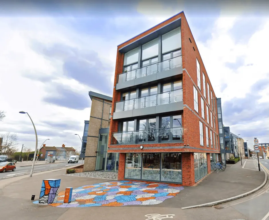 Property photo 1 of 8