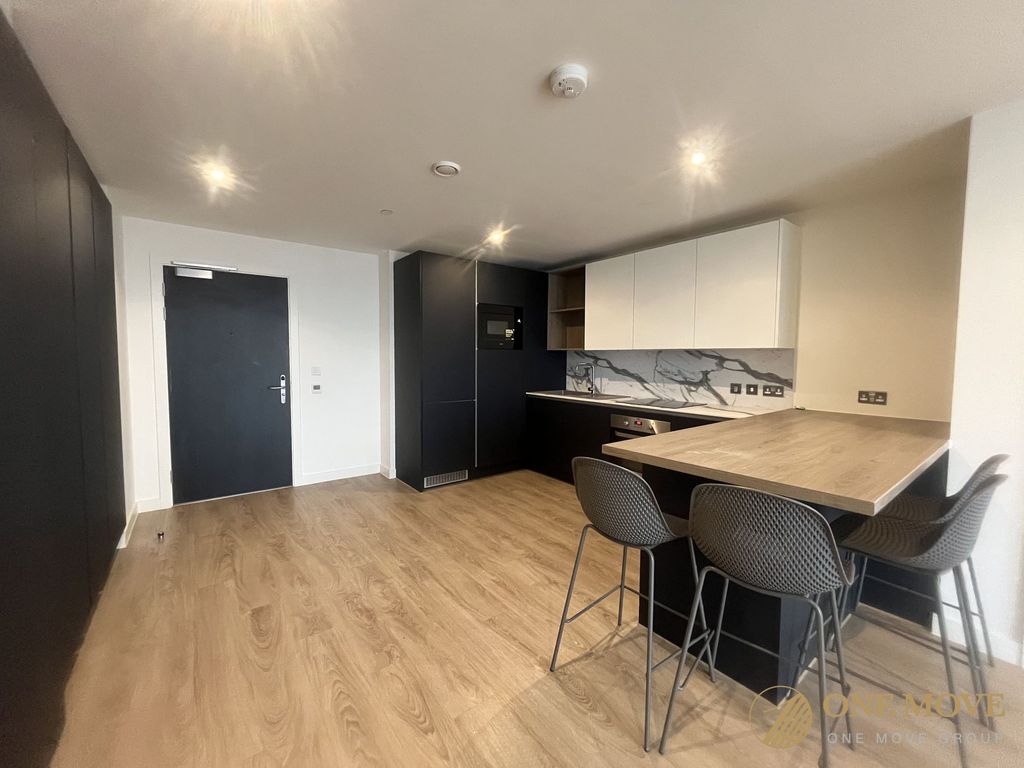 Property photo 3 of 26