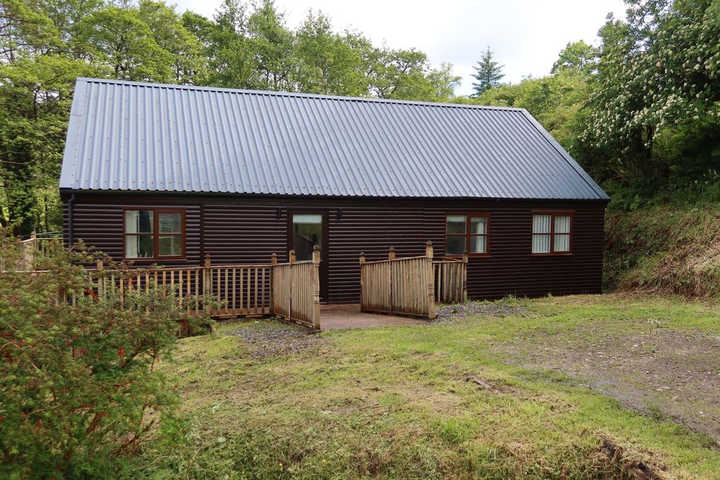Property photo 1 of 66