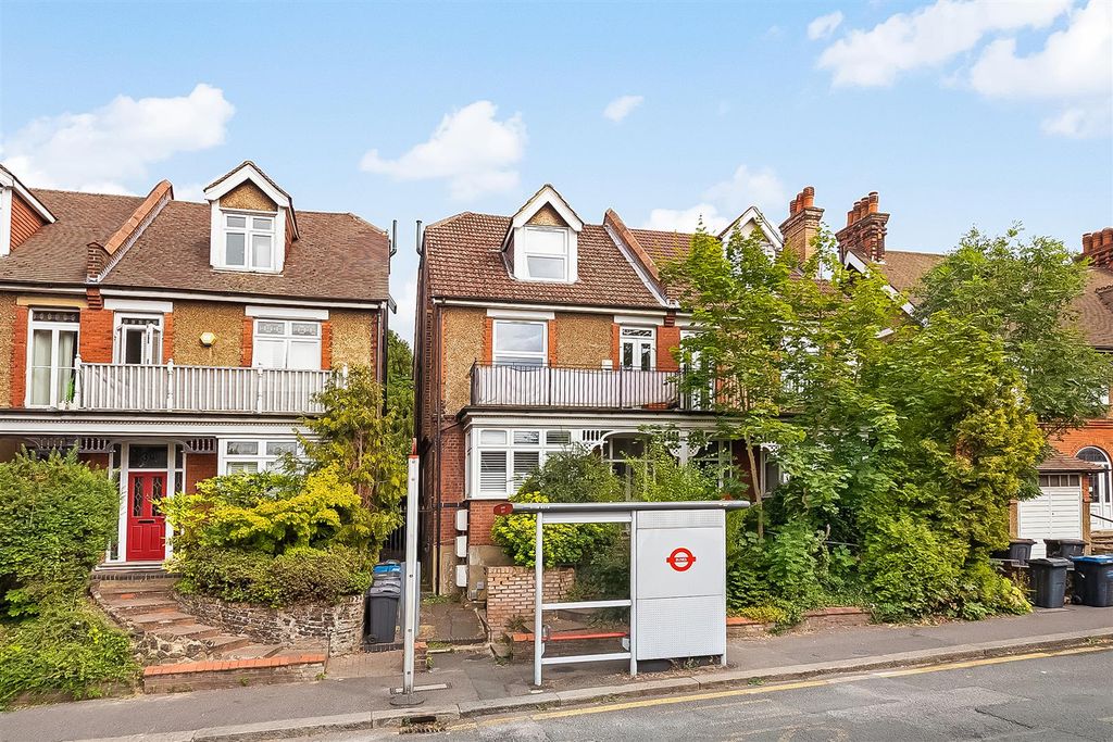 Property photo 1 of 13 External