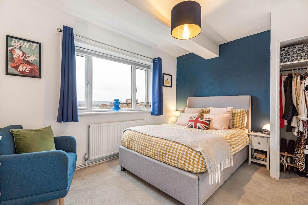 Property photo 3 of 39 29_70443.Jpg