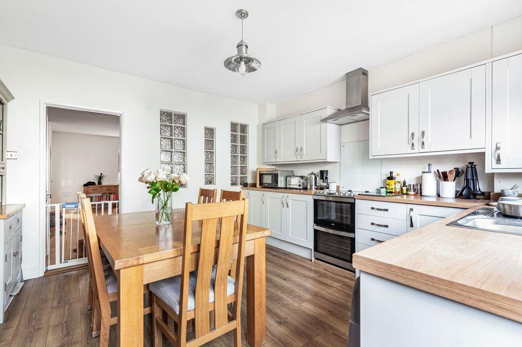 Property photo 2 of 19 16_72475.Jpg