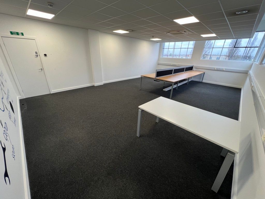 Property photo 3 of 10 Photo 3