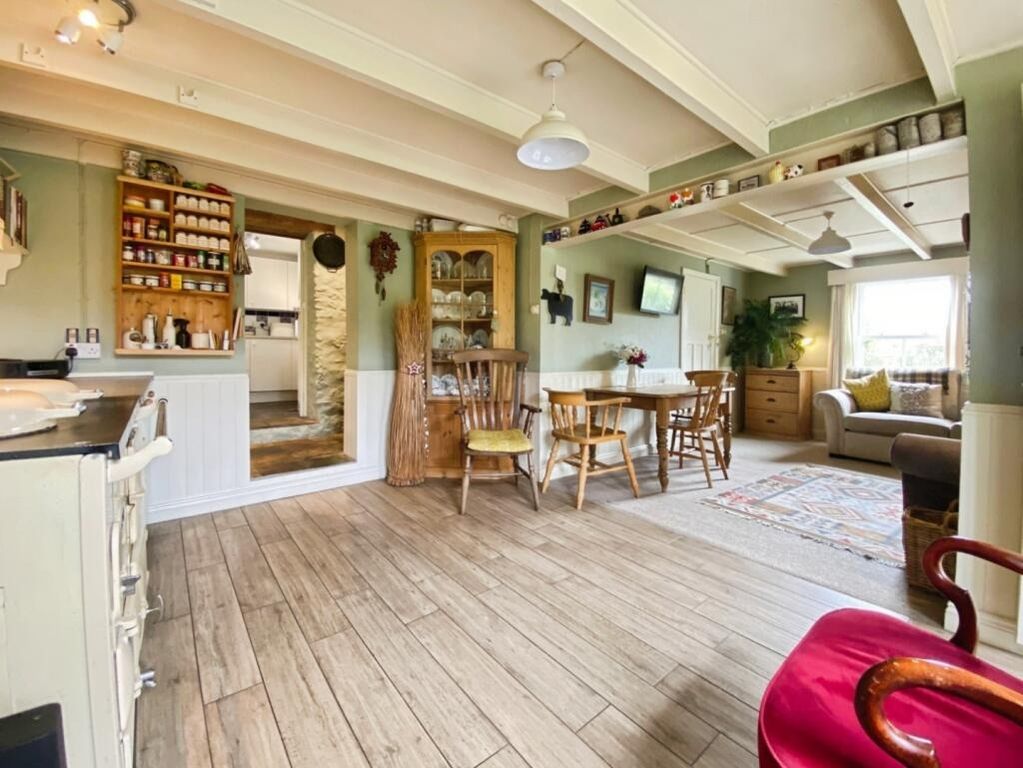 Property photo 2 of 35 4845342