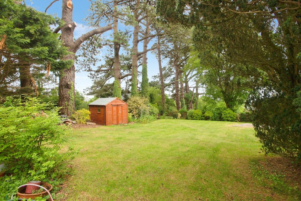 Property photo 3 of 18 Pbox-Img.Jpg