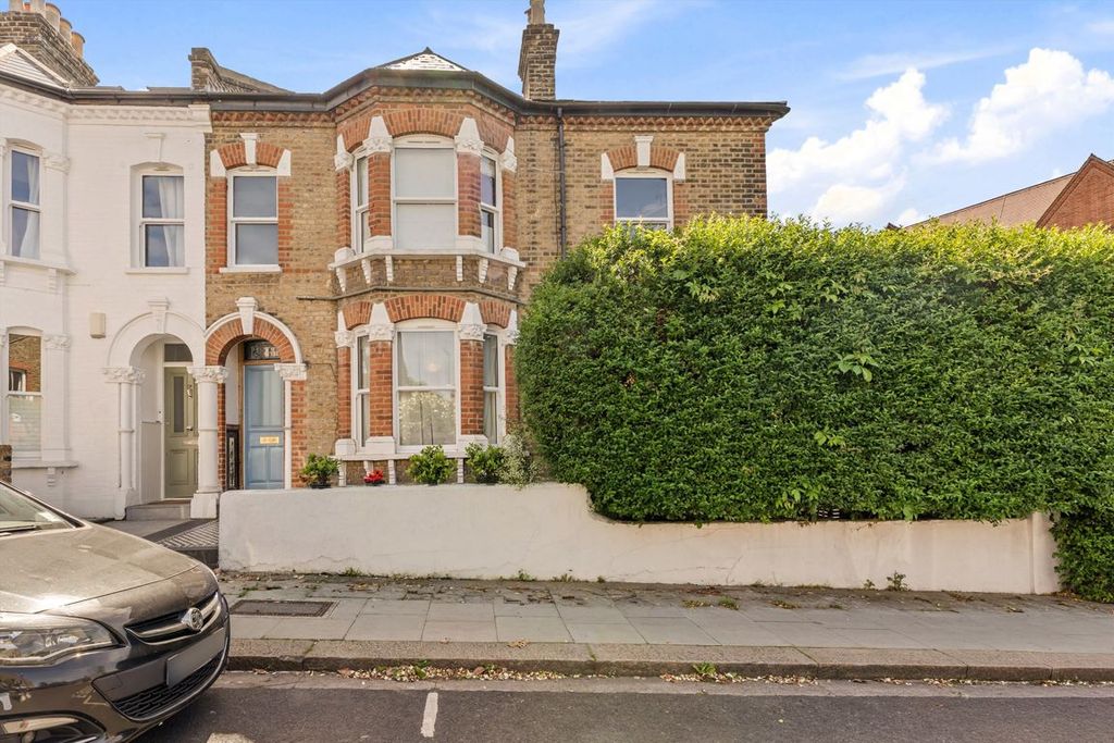 Property photo 1 of 10