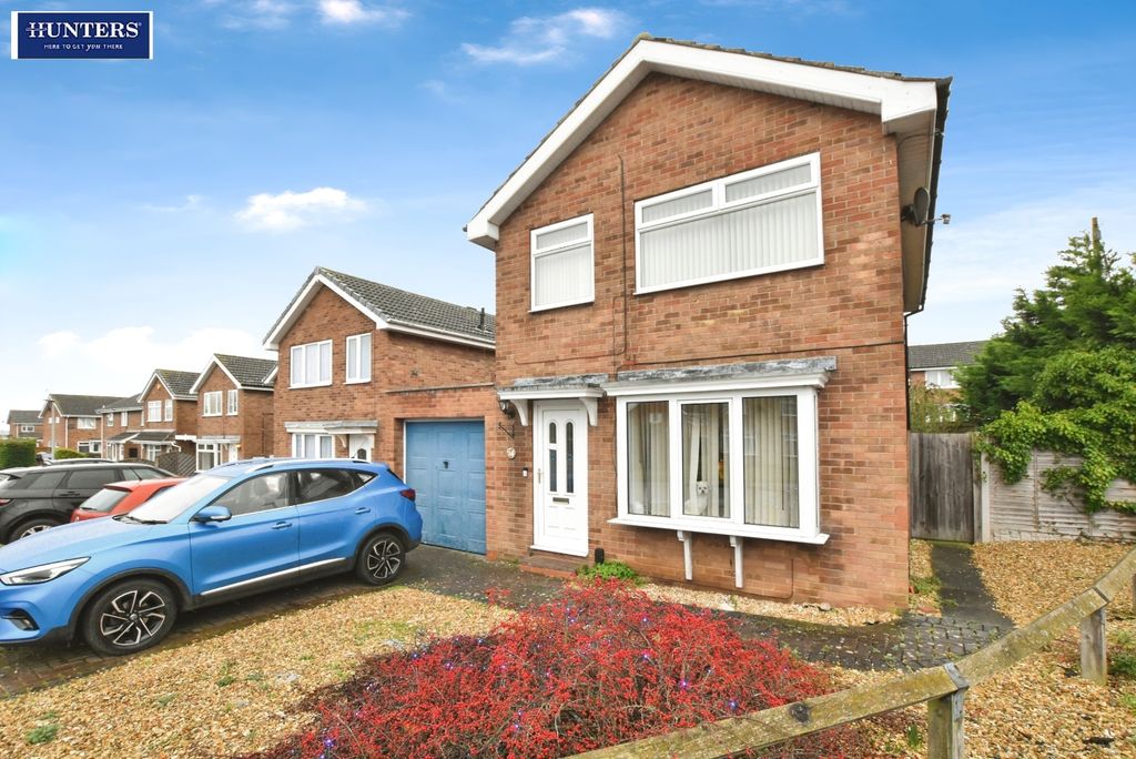 Property photo 1 of 12 Front