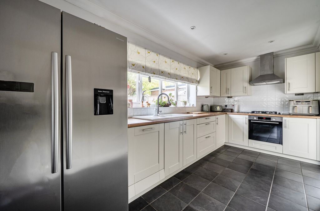 Property photo 3 of 18 1526015 (13).Jpg