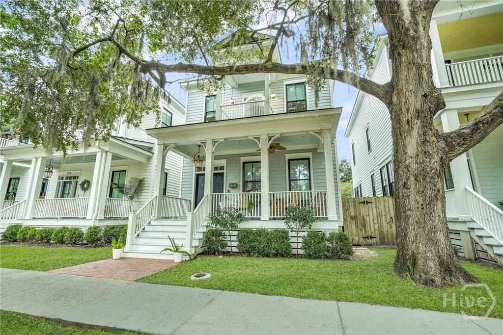 Property photo 1 of 30