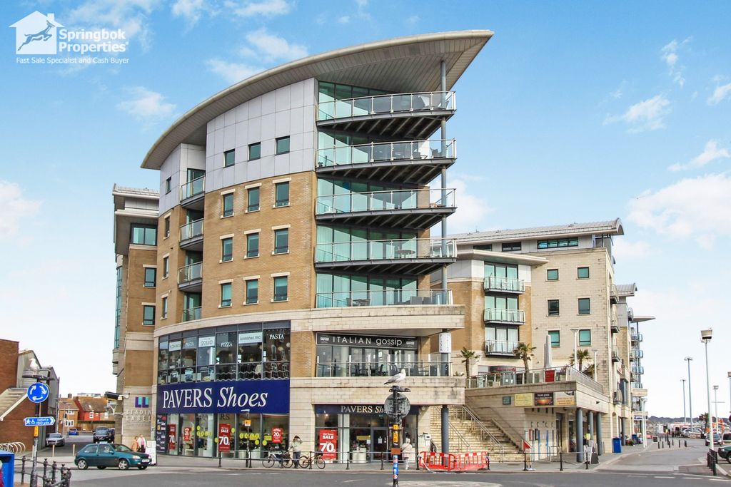 Property photo 1 of 15 Front View