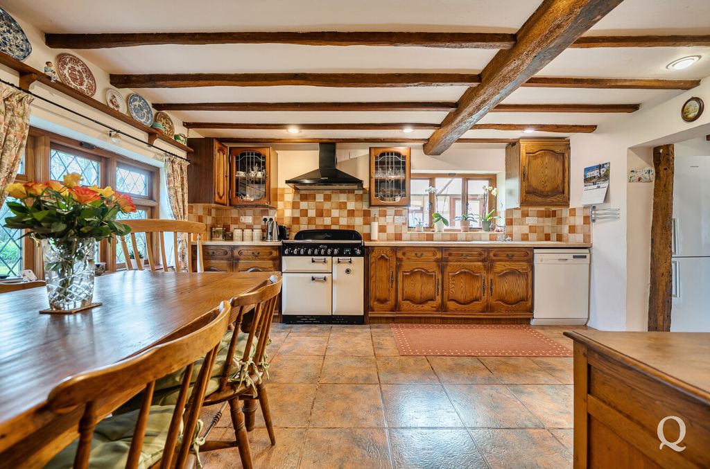 Property photo 3 of 53 47007ba4-58d1-4F5...