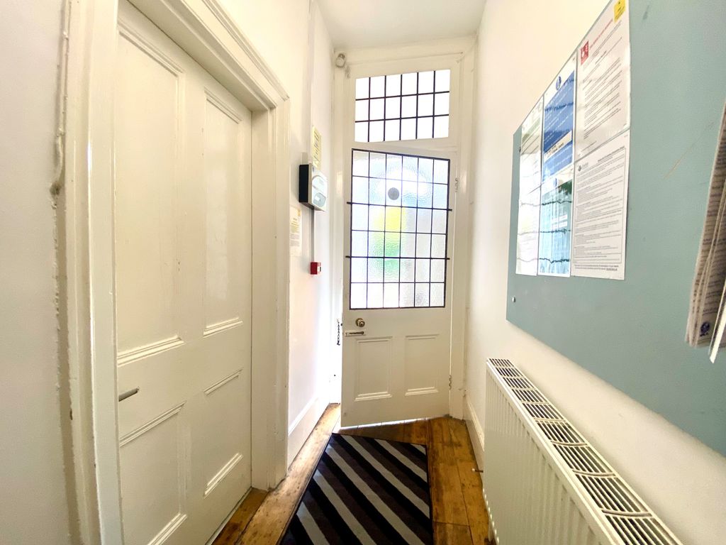 Property photo 2 of 18 2