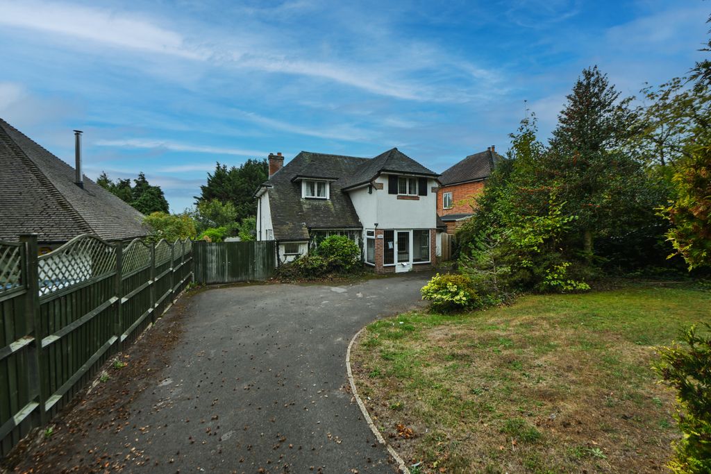 Property photo 1 of 27
