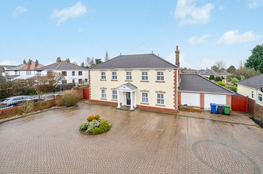 Property photo 1 of 22