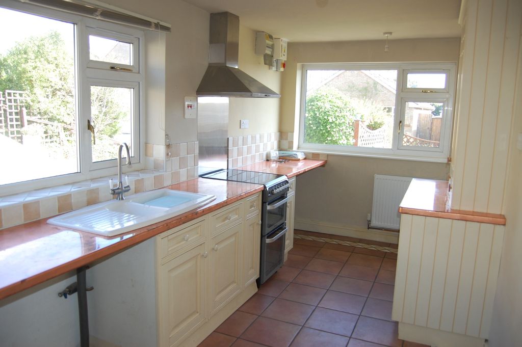 Property photo 2 of 11 Photo 6