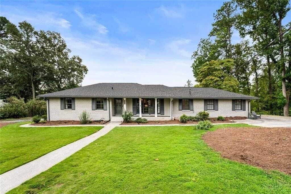 Property photo 1 of 31