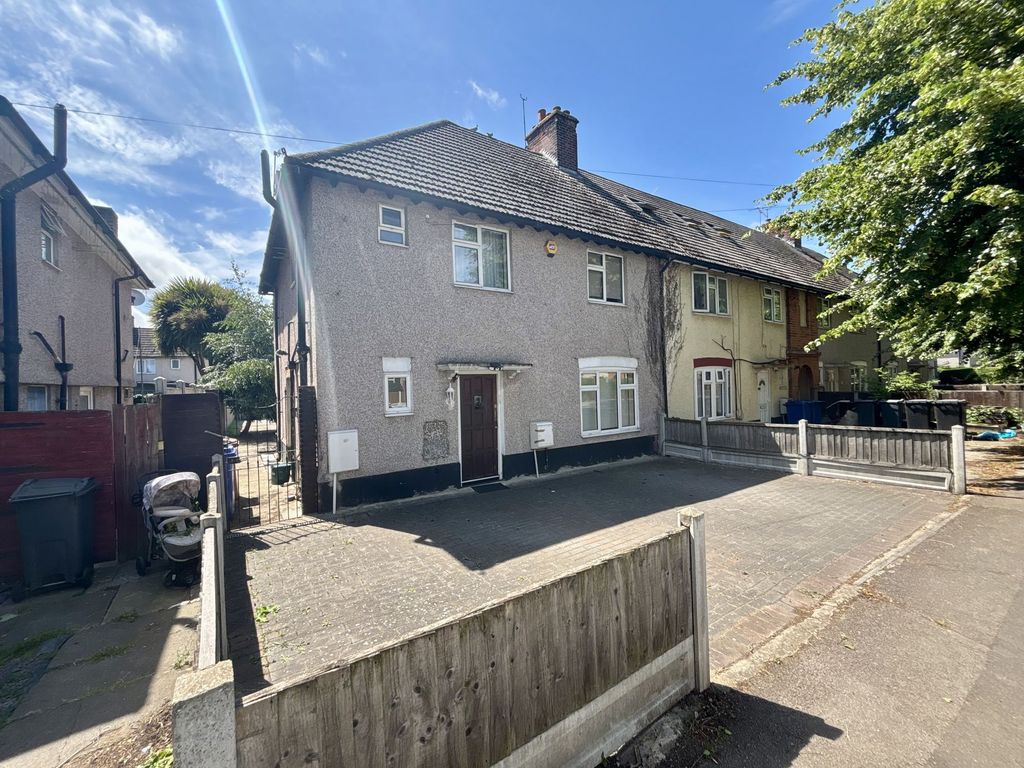 Property photo 1 of 25