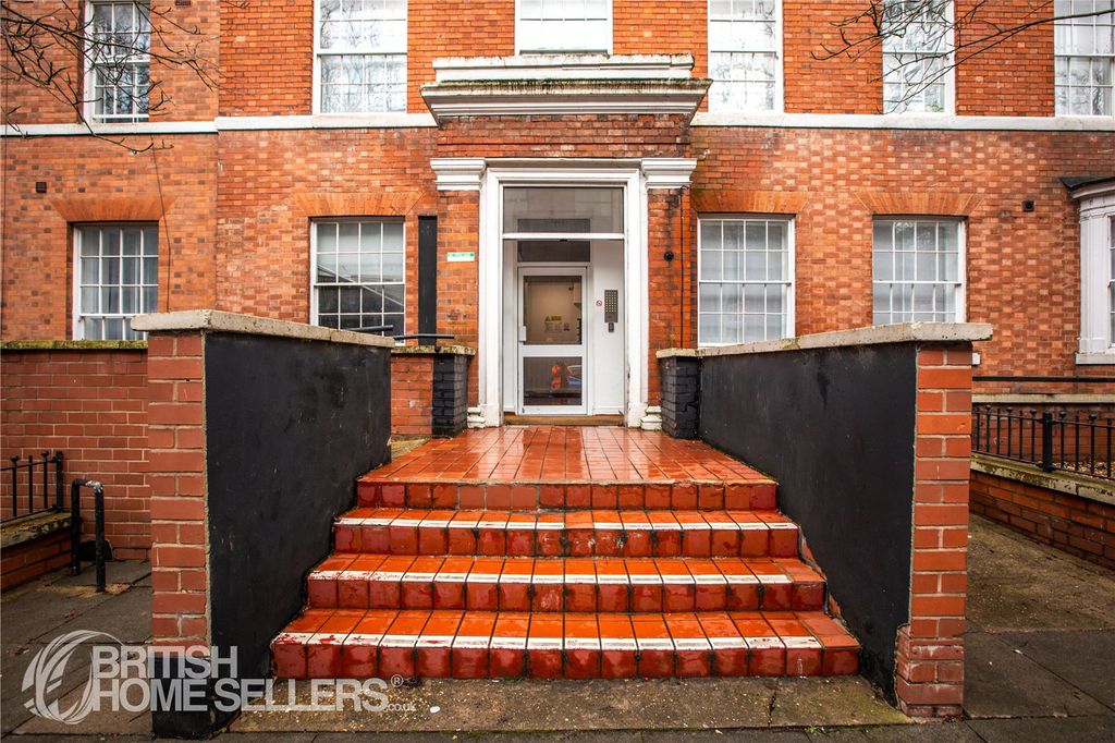 Property photo 2 of 11 Picture No. 10