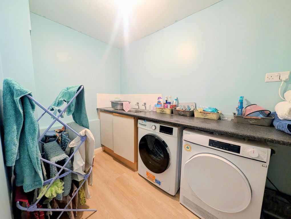 Property photo 2 of 7 Utility Room