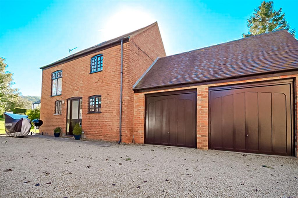 Property photo 1 of 27 External.Jpg