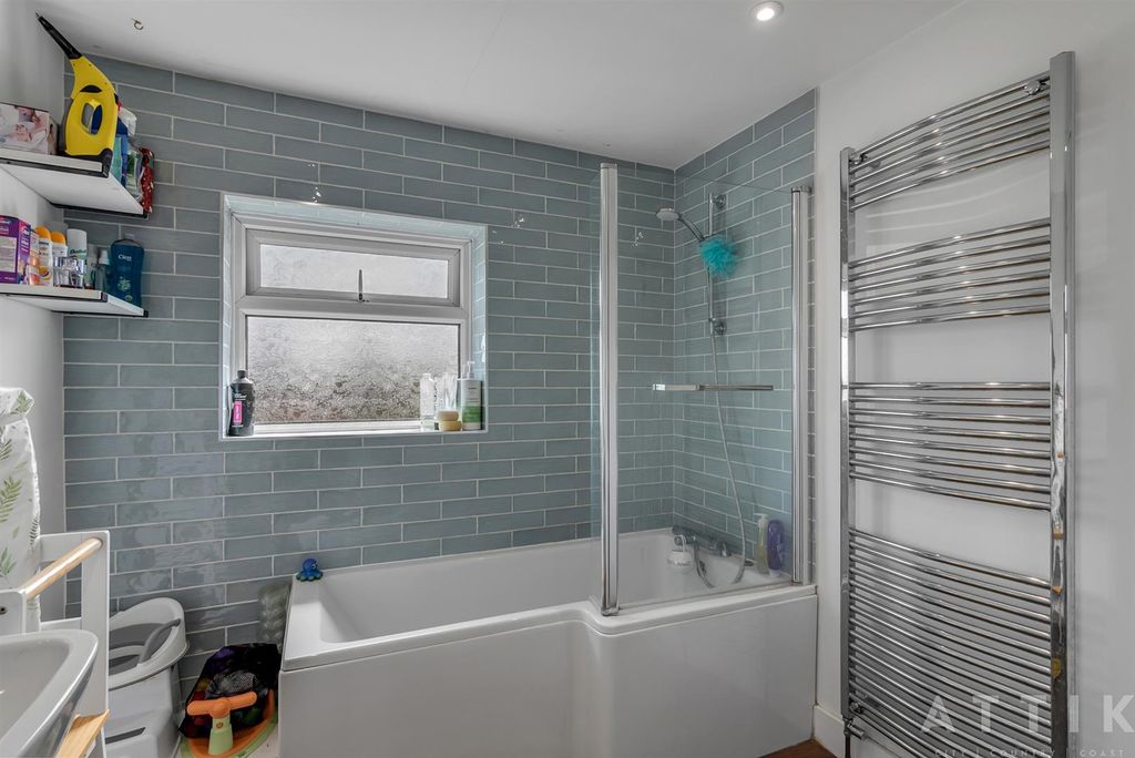 Additional image 7 of 3 bed semi-detached house for saleQueens Drive, Halesworth IP19