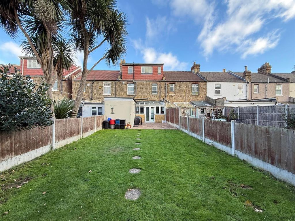 Property photo 2 of 19 02.Jpg