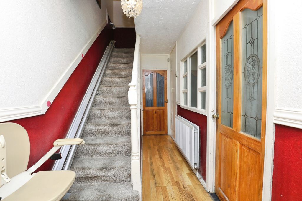 Property photo 2 of 15