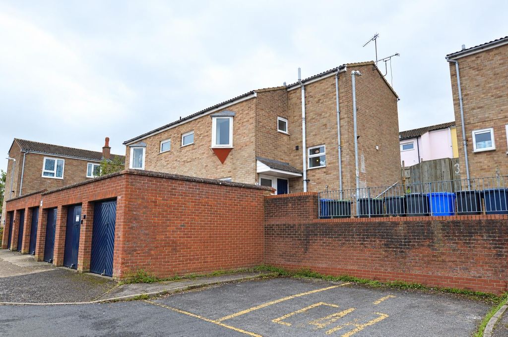 Property photo 1 of 1 Connaught Road .Png