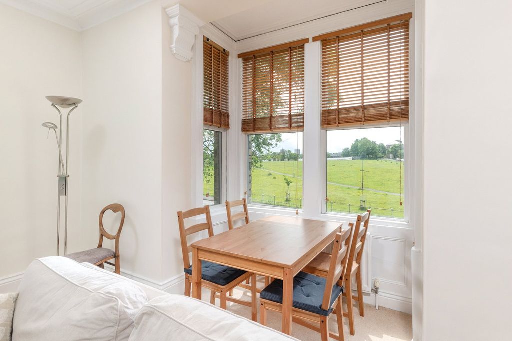 Property photo 3 of 14 Picture No. 11